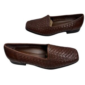 ST. JOHN'S BAY Y2K Brown Weave Woven Leather Slip On Casual Flats Size‎ 6.5 M
